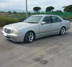 Mercedes E270CDI