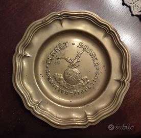 FERNET BRANCA PIATTO RENDI RESTO OTTONE SBALZATO 