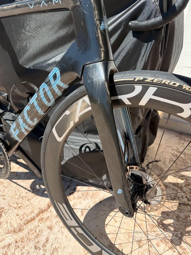 Factor Ostro VAM Di2 56/L Spacecarbon DT180 Biciclette In