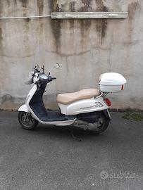 Scooter Sym Fiddle II 150