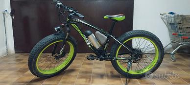 bici elettrica con gomme da spiaggia