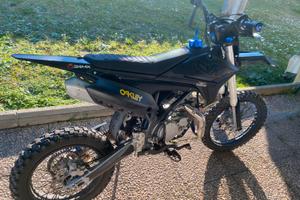 Pit bike Thunder 150 CVM Apollo (Guazzoni)