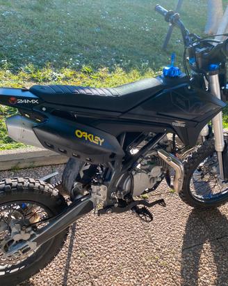 Pit bike Thunder 150 CVM Apollo (Guazzoni)