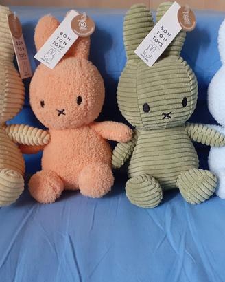 Coniglietti Miffy serie Bon Ton Toys  olandesi