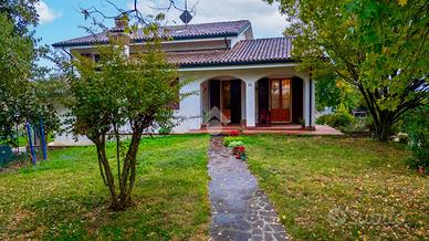 CASA INDIPENDENTE A GUASTALLA