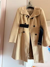 Cappotto beige con cintura