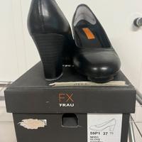 Scarpa donna con tacco FRAU n.37
