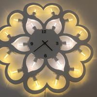 Luminaria salentina artigianale con orologio