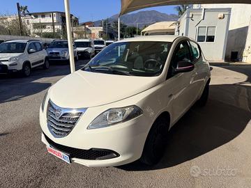 Lancia Ypsilon 1.2 69 CV 5 porte