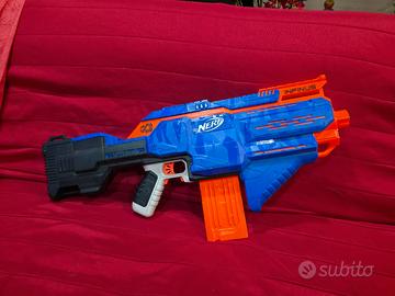 vari NERF usati ma funzionanti.