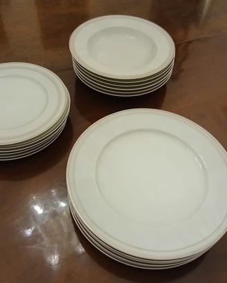 servizio di piatti in Limoges 
