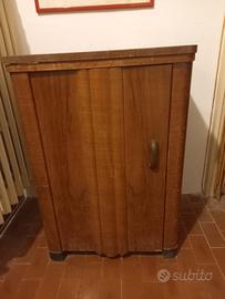 macchina da cucire vintage