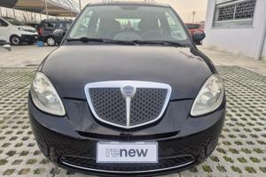 Lancia Ypsilon 1.3 MJT 90 CV Platino