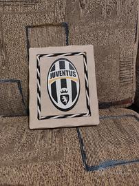 soprammobile Juventus in pietra Leccese 