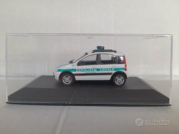Modello auto fiat panda polizia locale