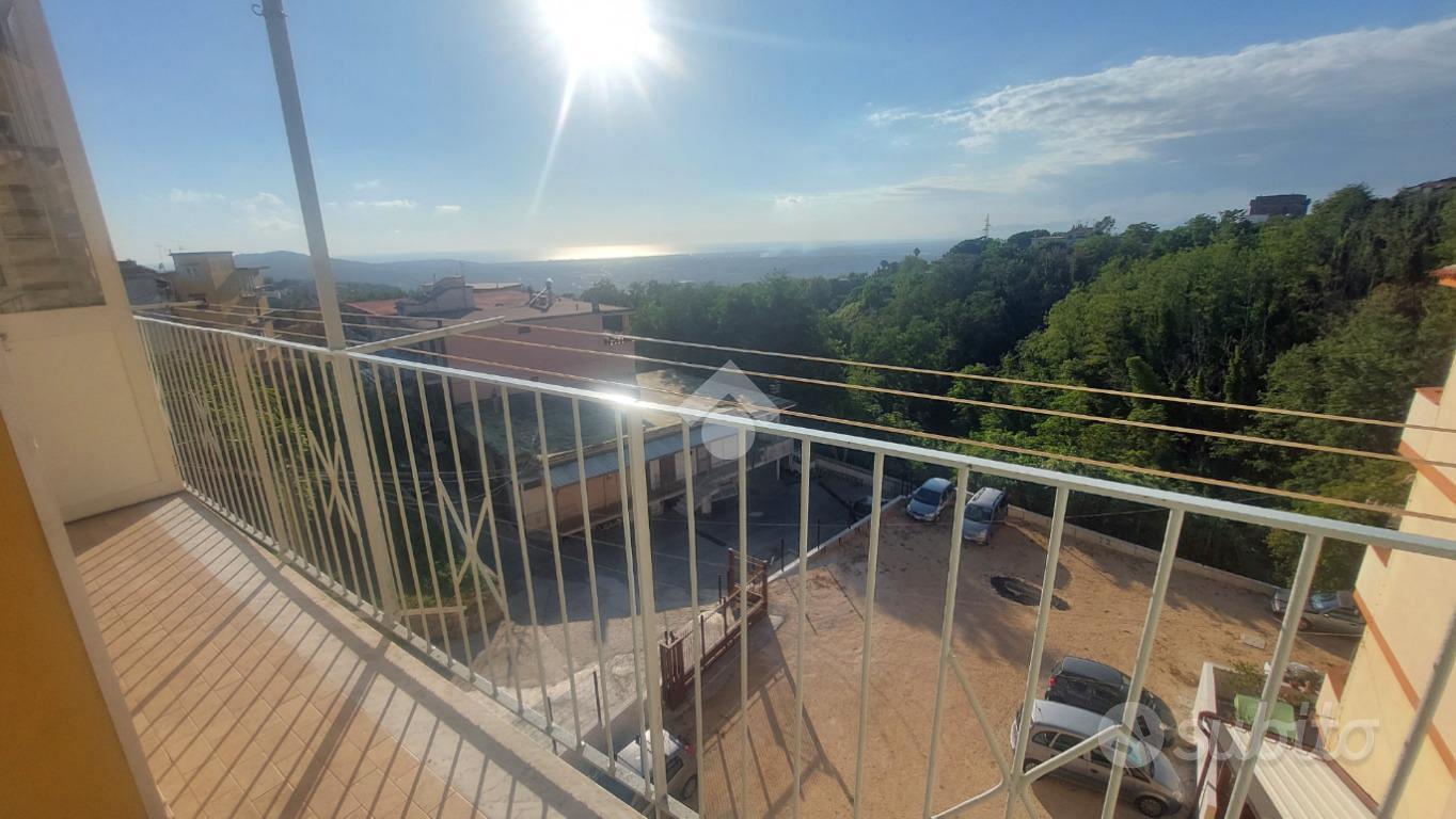 3 LOCALI A MARANO DI NAPOLI - Vista 4