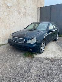 Mercedes c 200
