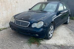 Mercedes c 200