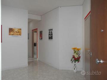 Ampio appartamento di 4 vani a cardito