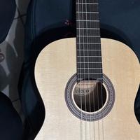 chitarra toledo mc18 con custodia