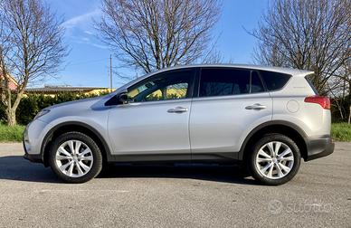 TOYOTA RAV4 2.2D 4X4 Automatico-2014-380.000 km