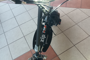 Monopattino a benzina