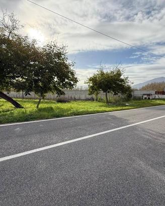 Terreno di 3100 m² a Saviano