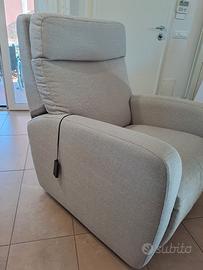 Poltrona elettrica, poltronesofà