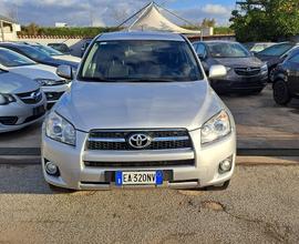 Toyota RAV 4 RAV4 2.2 D-4D 150 CV DPF Sol