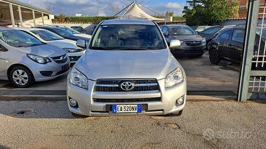 Toyota RAV 4 RAV4 2.2 D-4D 150 CV DPF Sol