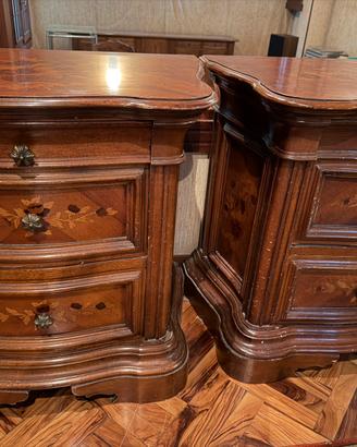 Coppia comodino intarsiati in legno pregiato