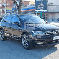 VOLKSWAGEN Tiguan 1.6 TDI SCR Sport BlueMotion Tec
