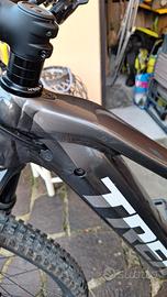 e-bike marca TREK RAIL 7 