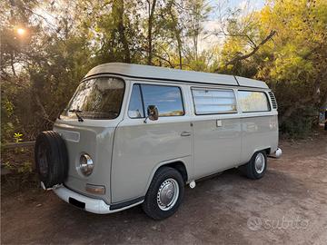 Volkswagen T2 Westfalia Frecce Basse