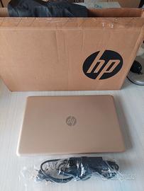 Notebook HP Pavilion i7-7500- 15"6 molto bello