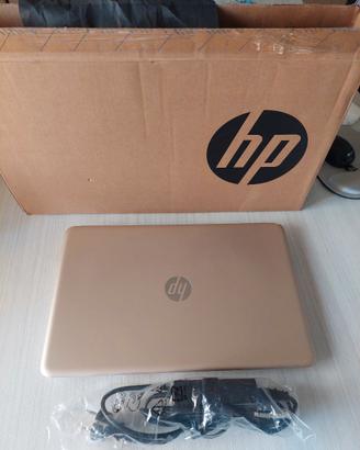 Notebook HP Pavilion i7-7500- 15"6 molto bello