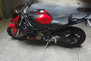 BMW s1000r