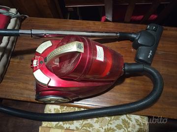 aspirapolvere Dirty Devil 2300 watt