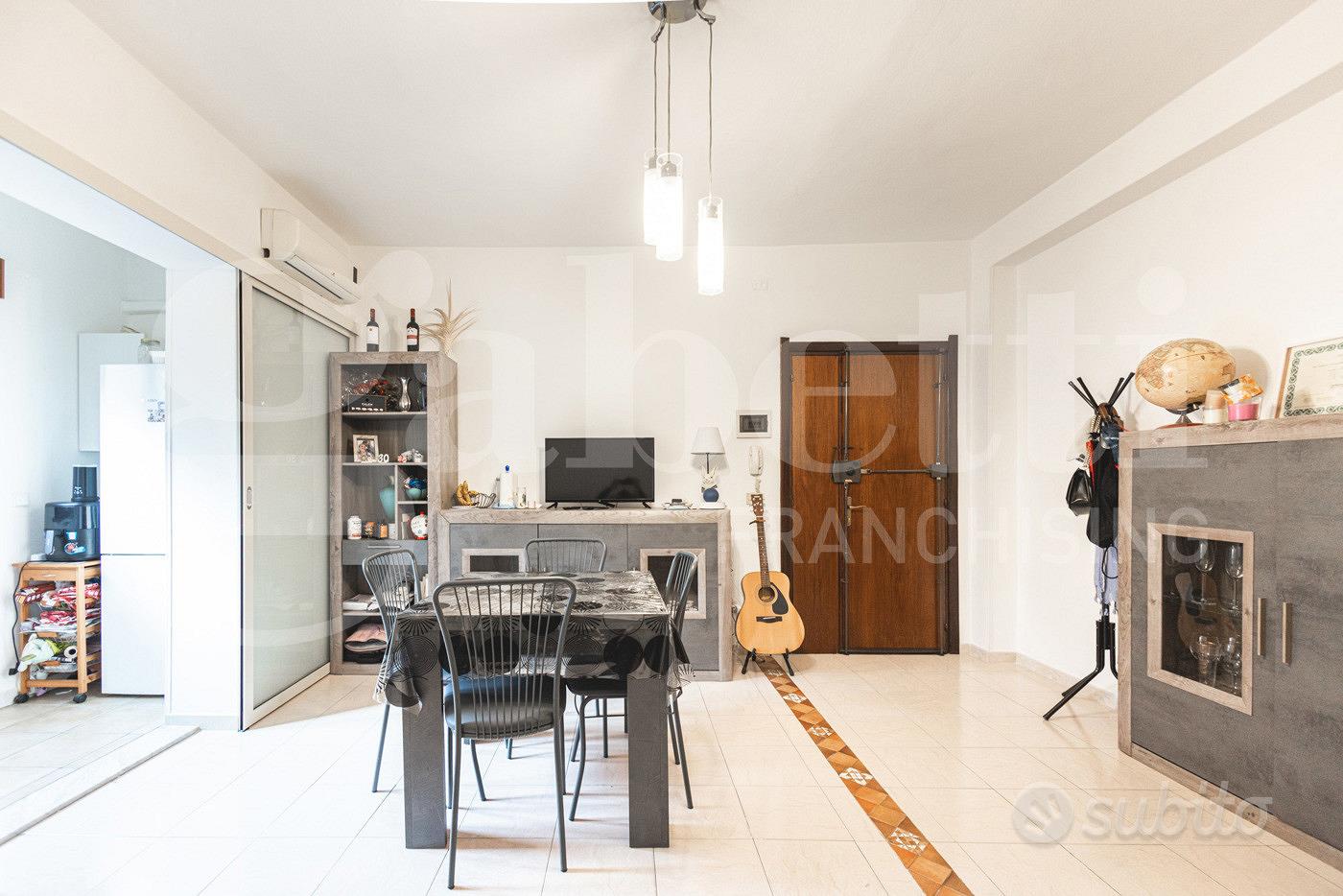 Apartment in Cagliari, Is Mirrionis - Vista 6