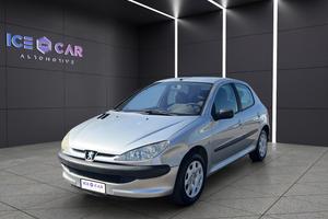 PEUGEOT 1.4 HDi 5p. XT