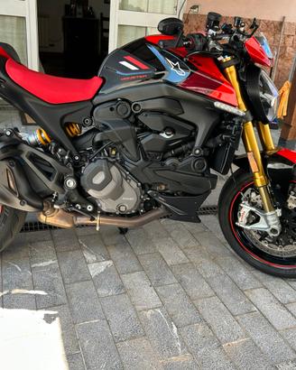DUCATI moster 937 sp