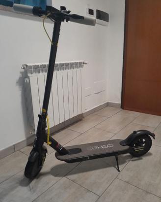 Monopattino elettrico Lexgo R9Pro nero usato