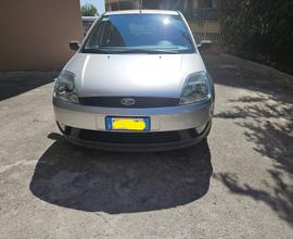 FORD Fiesta 5ª serie - 2004