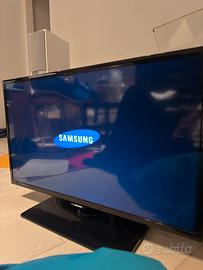 TV Samsung 32" Full HD UE32F5000 - funzionante