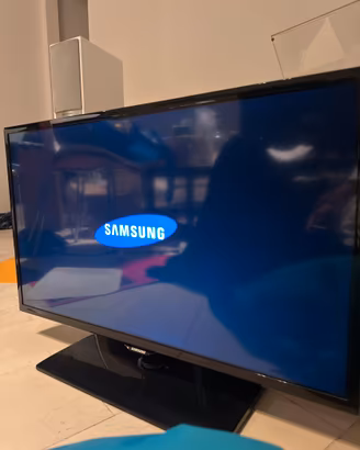 TV Samsung 32" Full HD UE32F5000 - funzionante