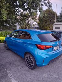 MG3 Hybrid luxury full optional