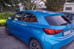 MG3 Hybrid luxury full optional