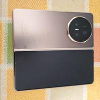 Honor magic V5 16/512 GB.