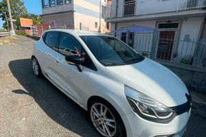 Renault clio rs IV Trophy edc 220cv
