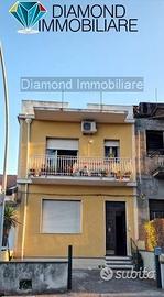 Casa singola 200 mq con garage a piedimonte etneo
